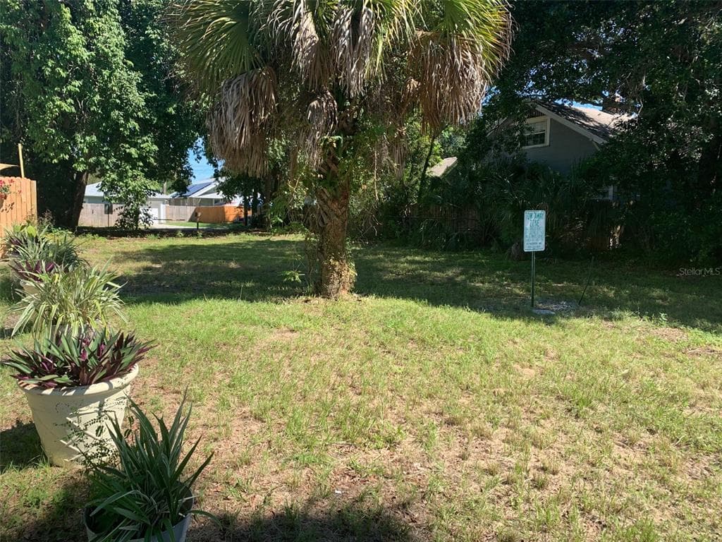 1011 16TH AVENUE S ST PETERSBURG, FL 33705