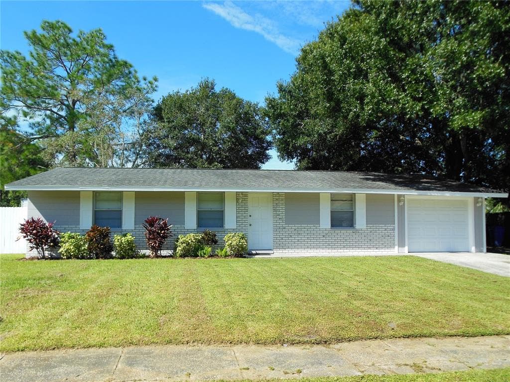 19010 SUNLAKE BOULEVARD