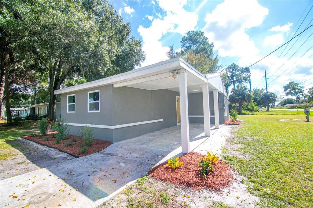 316 4TH AVENUE SW RUSKIN, FL 33570