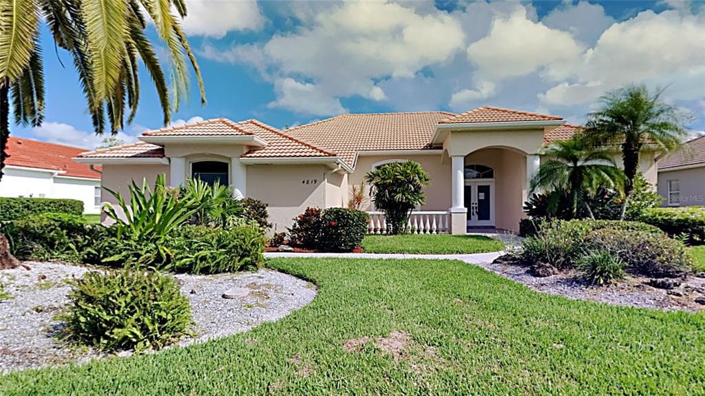 4819 SWEETMEADOW CIRCLE SARASOTA, FL 34238