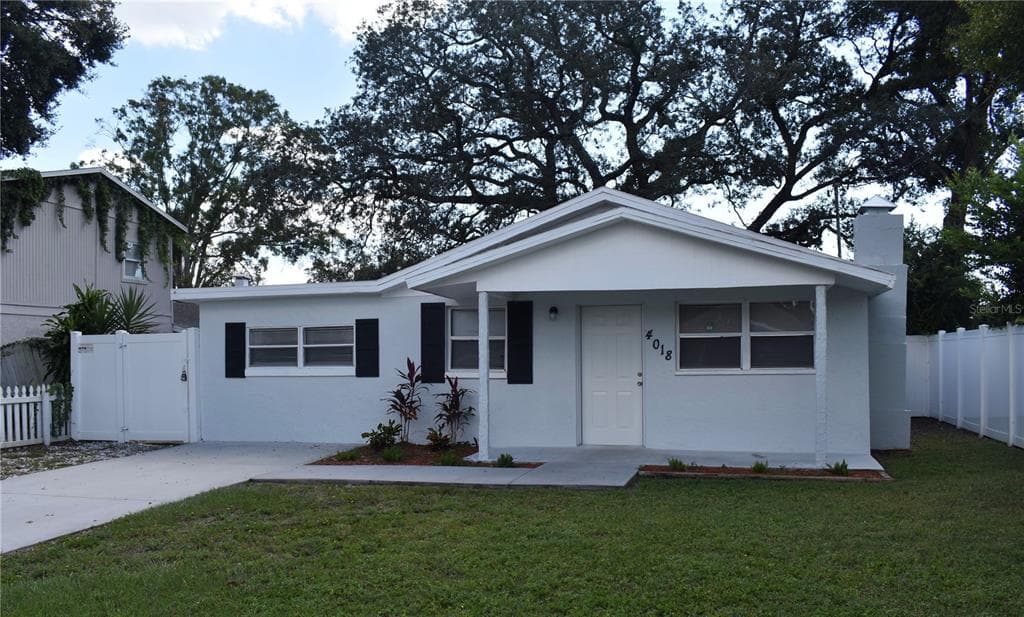 4018 W NASSAU STREET TAMPA, FL 33607