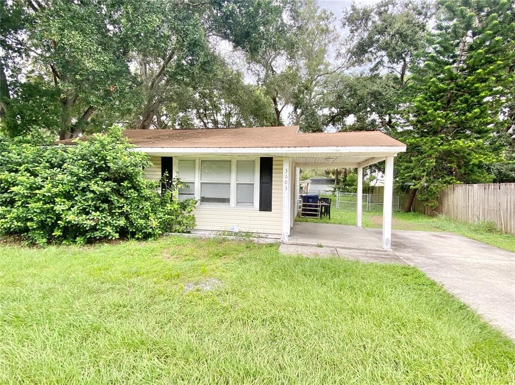3603 W BAY AVENUE TAMPA, FL 33611