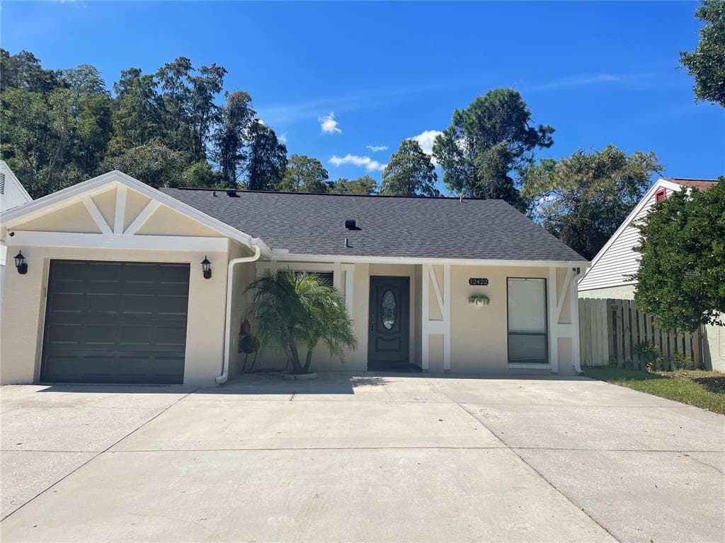 12422 PEPPERFIELD DRIVE TAMPA, FL 33624
