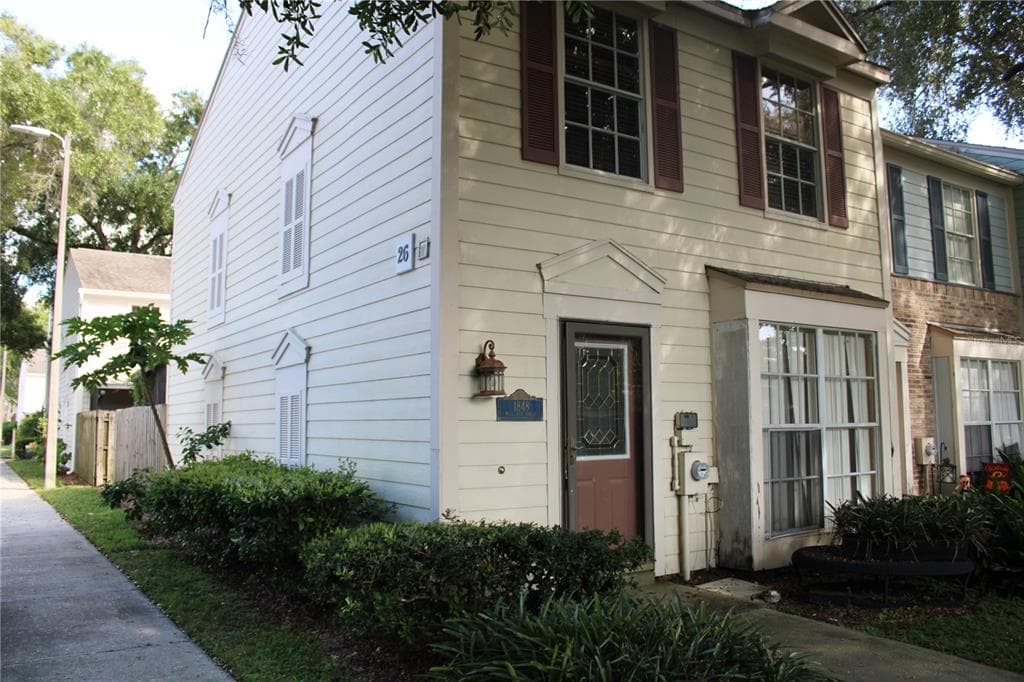 1848 MILL RUN CIRCLE TAMPA, FL 33613