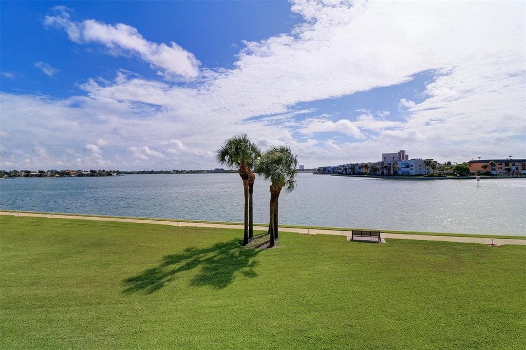 8001 SAILBOAT KEY BOULEVARD S UNIT 102 ST PETE BEACH, FL 33707