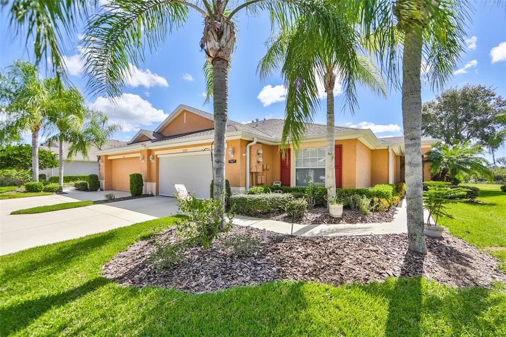 2022 GRANTHAM GREENS DRIVE SUN CITY CENTER, FL 33573