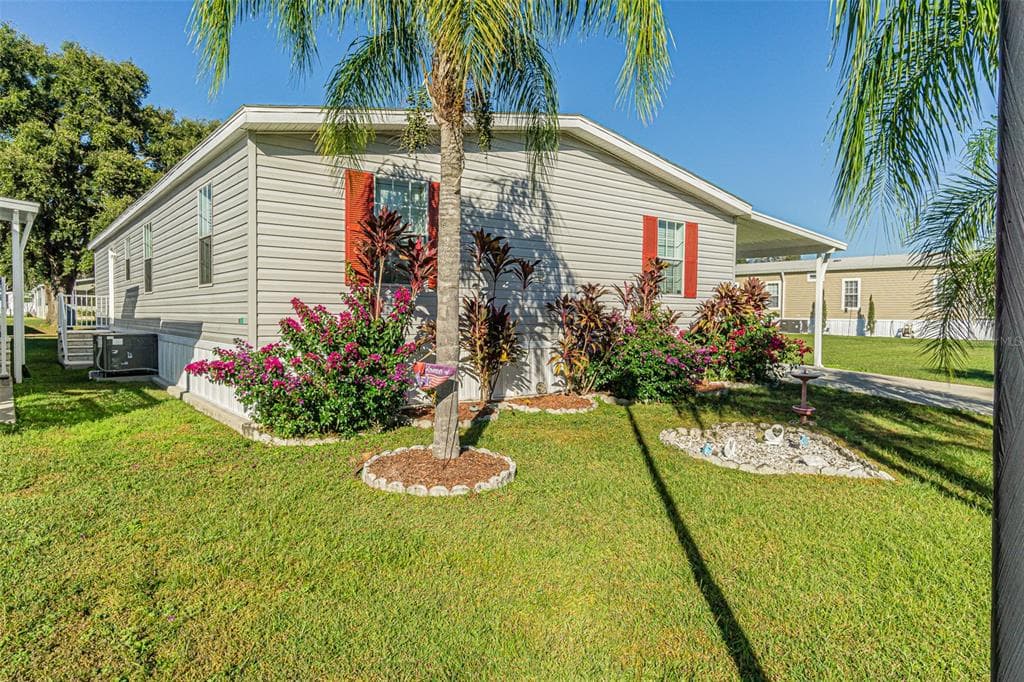 38417 MONET DRIVE ZEPHYRHILLS, FL 33540