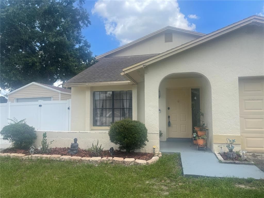 12406 MONDRAGON DRIVE TAMPA, FL 33625