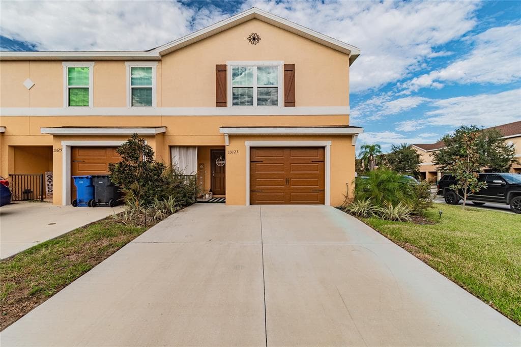 13123 SONOMA BEND PLACE GIBSONTON, FL 33534