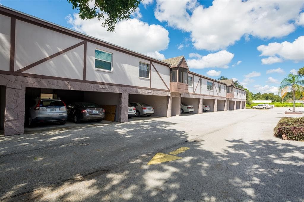 1126 KING ARTHUR COURT UNIT 412 DUNEDIN, FL 34698