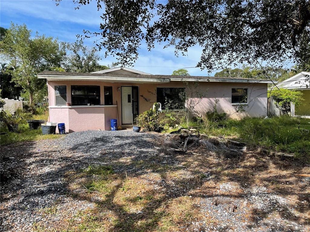 9034 1ST STREET N ST PETERSBURG, FL 33702