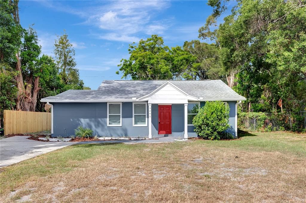 3245 FREEMONT TERRACE S ST PETERSBURG, FL 33712