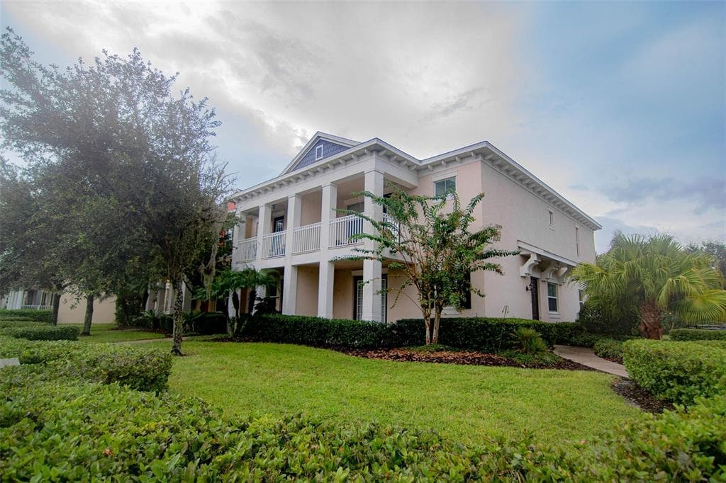 6114 FISHHAWK CROSSING BOULEVARD LITHIA, FL 33547