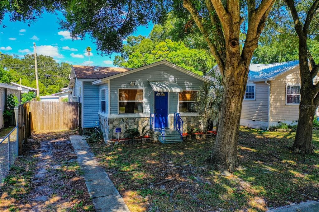 5013 14TH AVENUE S GULFPORT, FL 33707