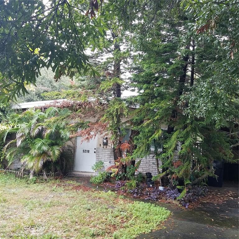 5218 S ZION STREET TAMPA, FL 33611