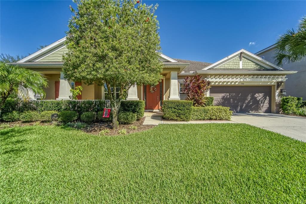 948 HERITAGE GROVES DRIVE
