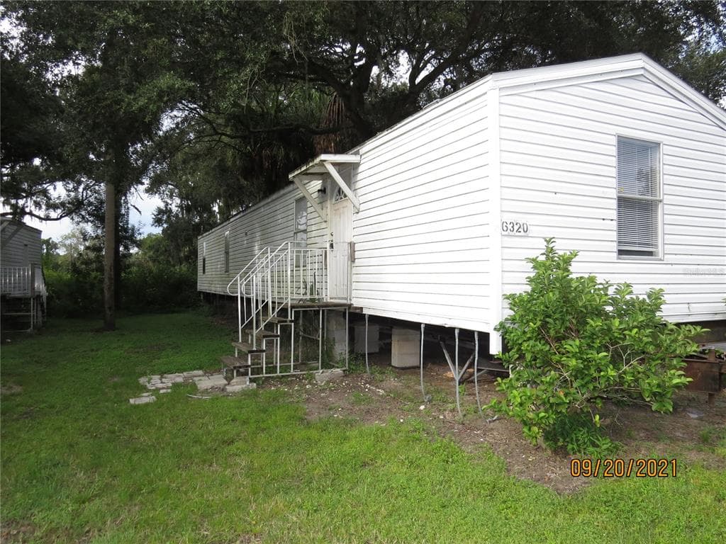 6320 EUGENE ACRES LANE GIBSONTON, FL 33534