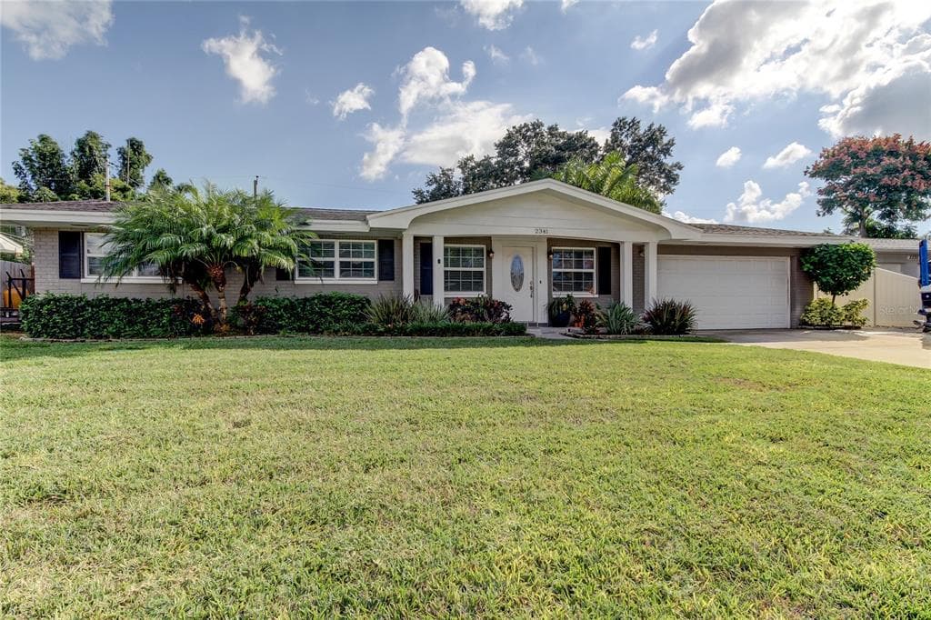2341 LORENA LANE