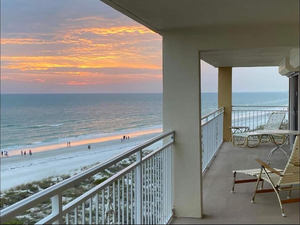 13000 GULF LANE UNIT 511 512