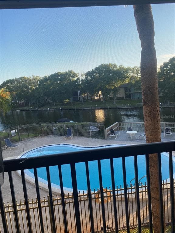 6305 NEWTOWN CIRCLE UNIT 5B3 TAMPA, FL 33615
