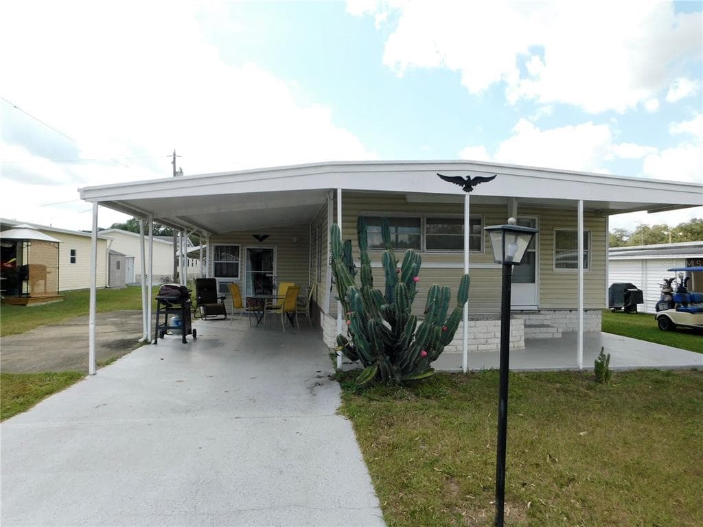 5429 BARBARA STREET ZEPHYRHILLS, FL 33542