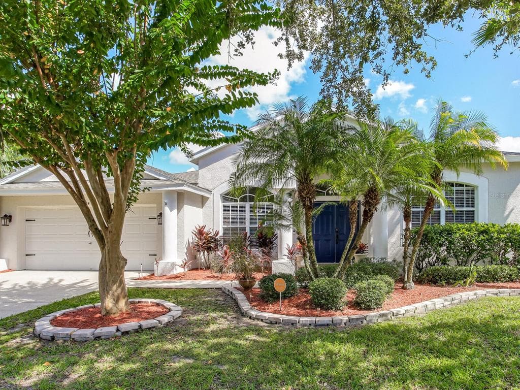 5224 RIVA RIDGE DRIVE WESLEY CHAPEL, FL 33544