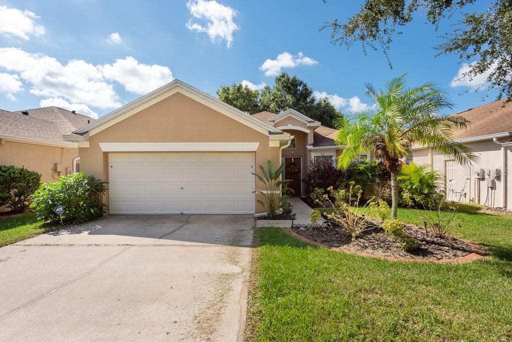 4759 WHISPERING WIND AVENUE TAMPA, FL 33614