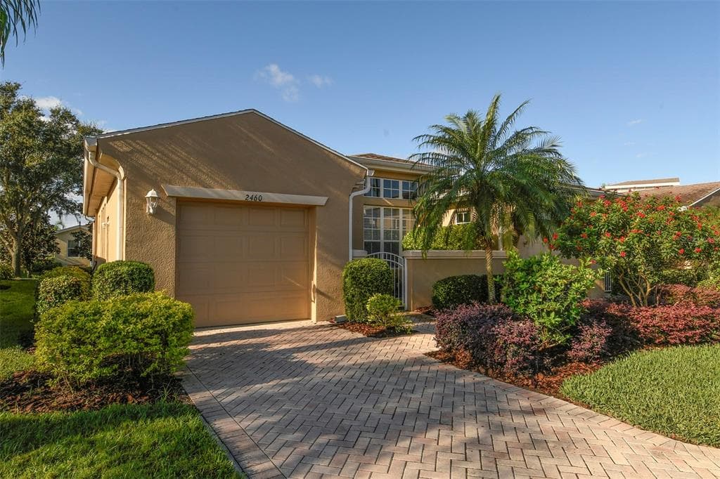 2460 KENSINGTON GREENS DRIVE UNIT 29 SUN CITY CENTER, FL 33573
