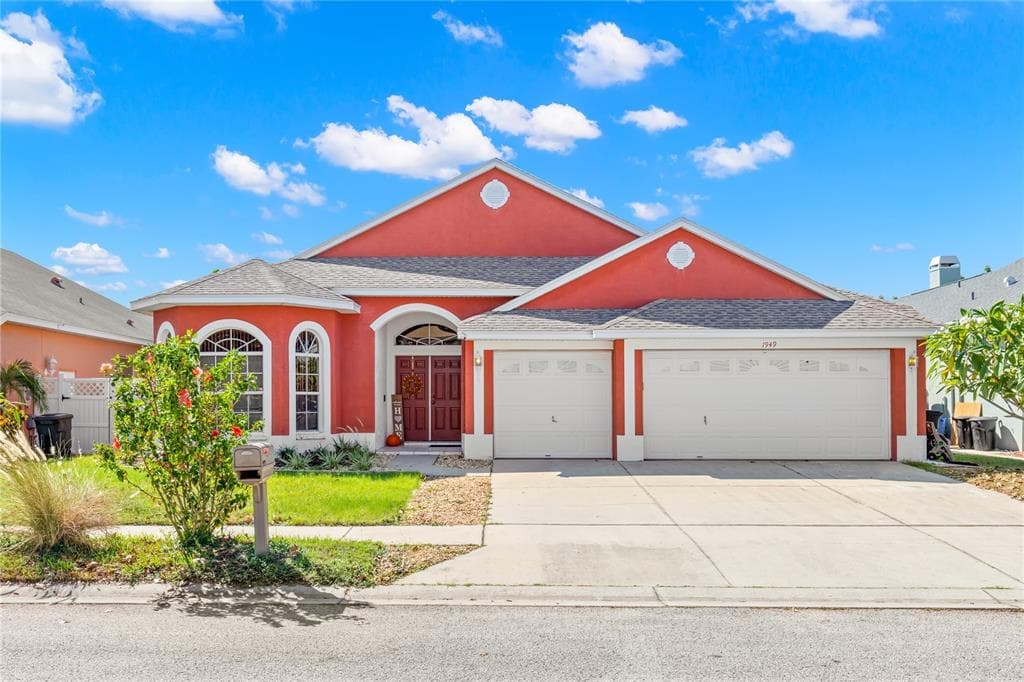 1949 WOOD BROOK STREET TARPON SPRINGS, FL 34689