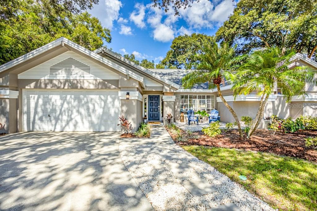 1523 SAND HOLLOW COURT PALM HARBOR, FL 34683