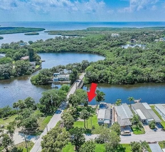 6807 EDGEWATER DRIVE NEW PORT RICHEY, FL 34652