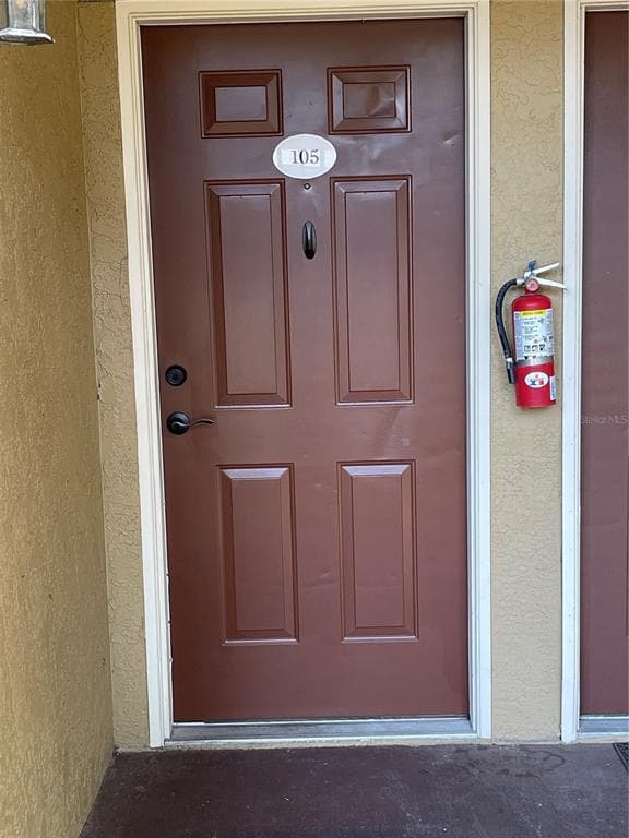 10103 SAILWINDS BOULEVARD N UNIT 105 LARGO, FL 33773