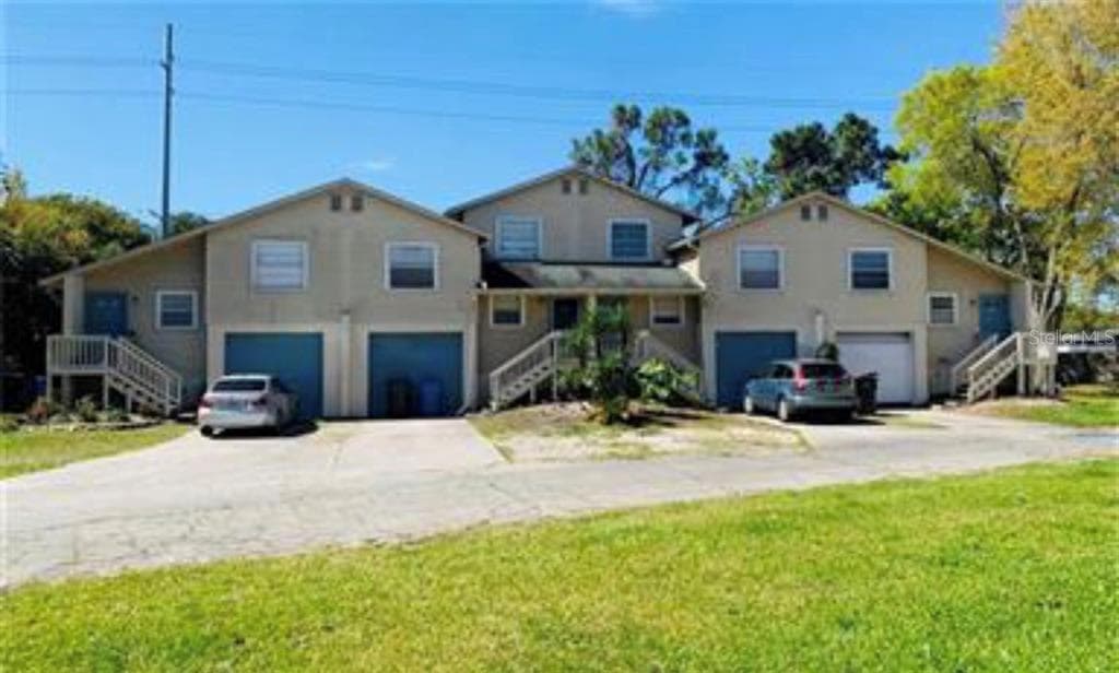 5802 MOHR LOOP TAMPA, FL 33615