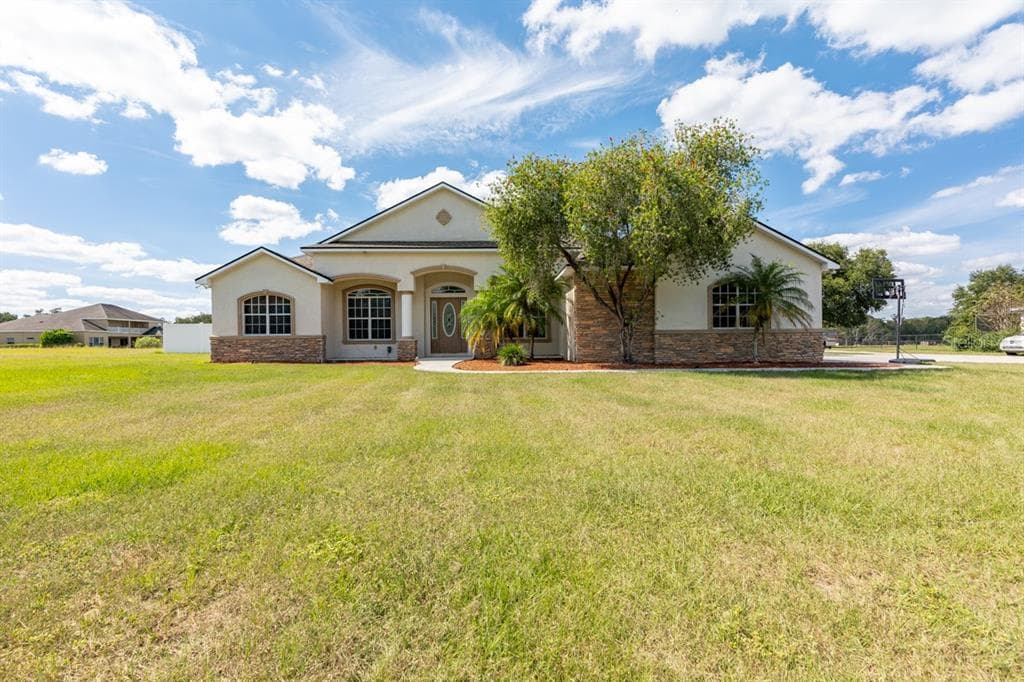 13951 MCINTOSH ROAD THONOTOSASSA, FL 33592