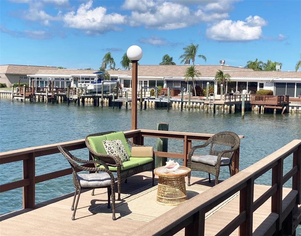 623 BOCA CIEGA POINT BOULEVARD S UNIT 1004