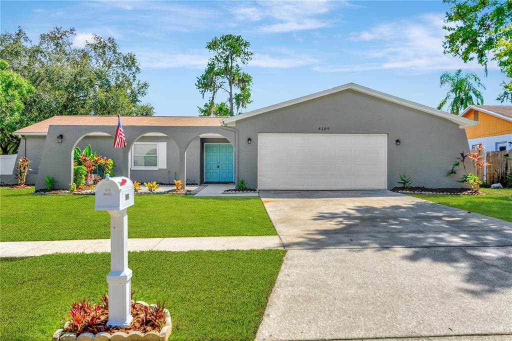 4109 EASTRIDGE DRIVE VALRICO, FL 33596
