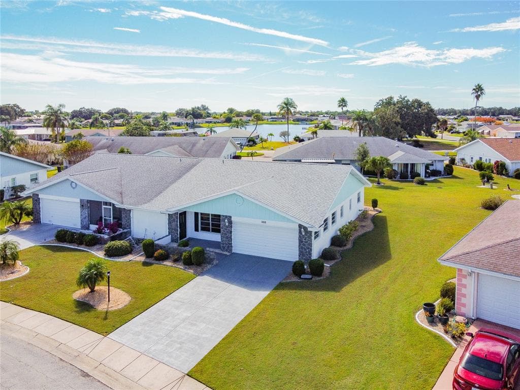 305 GREEN MANOR DRIVE SUN CITY CENTER, FL 33573