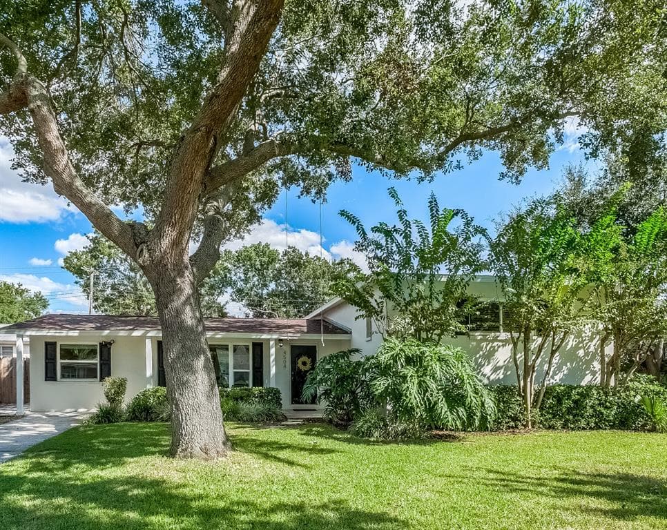 4508 S CORTEZ AVENUE TAMPA, FL 33611