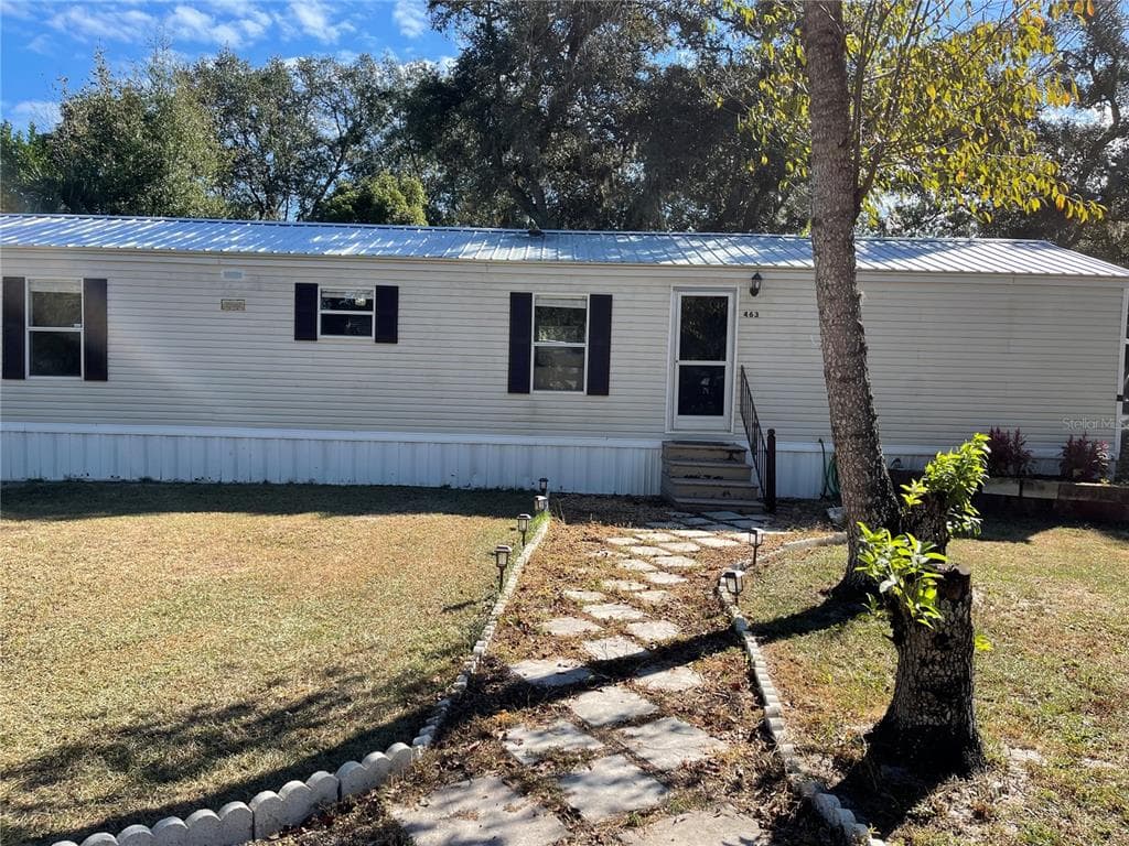 463 NE 129TH COURT SILVER SPRINGS, FL 34488