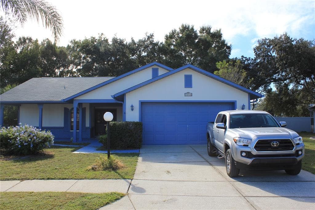 10516 TAPESTRY DRIVE PORT RICHEY, FL 34668