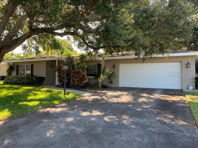 3046 DEL RIO DRIVE BELLEAIR BLUFFS, FL 33770