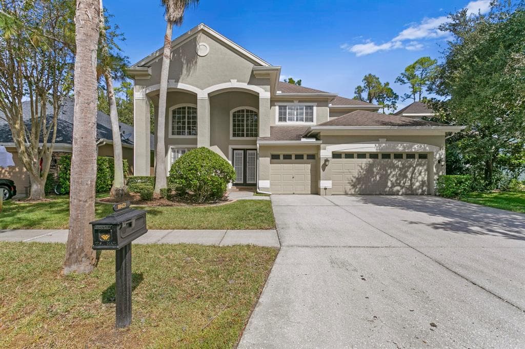 10421 GREENDALE DRIVE TAMPA, FL 33626