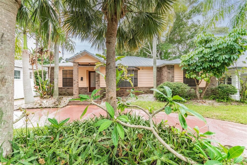 1155 JACKSON ROAD CLEARWATER, FL 33755
