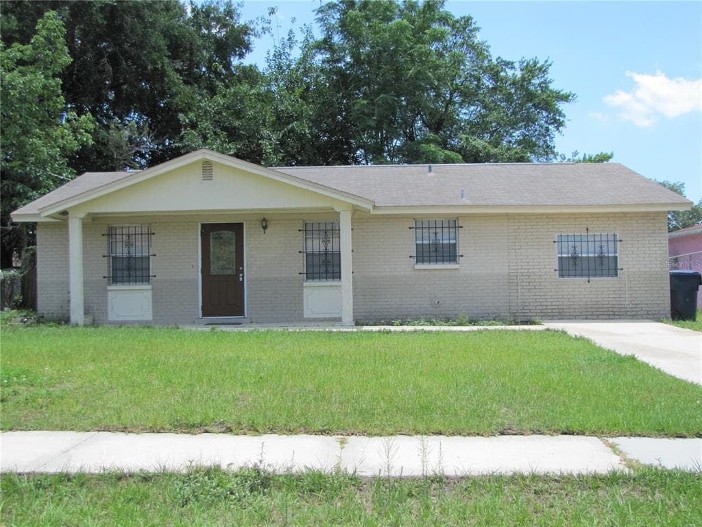 4805 E CURTIS STREET TAMPA, FL 33610