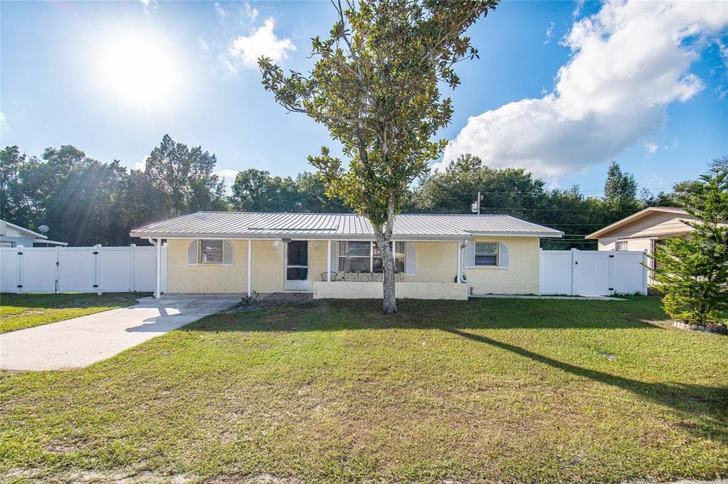 6035 9TH STREET ZEPHYRHILLS, FL 33542