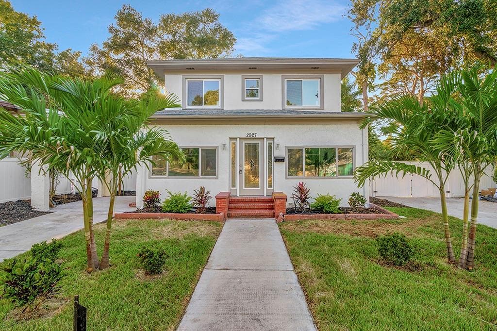 2927 8TH STREET S ST PETERSBURG, FL 33705