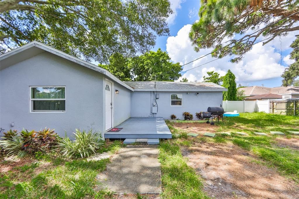 4978 71ST STREET N ST PETERSBURG, FL 33709