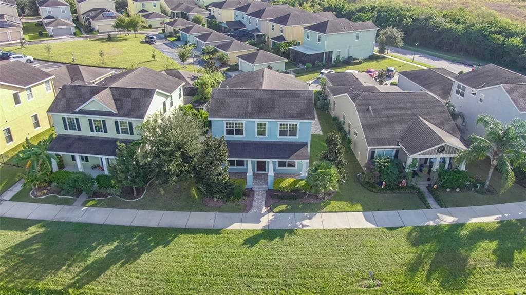 11166 KEYSTONE TAVERN LN RIVERVIEW, FL 33578