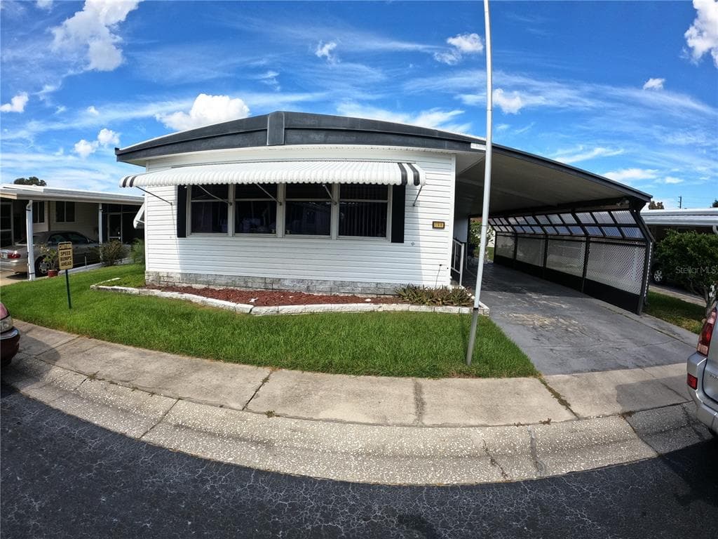 12100 SEMINOLE BOULEVARD UNIT 166 SEMINOLE, FL 33778