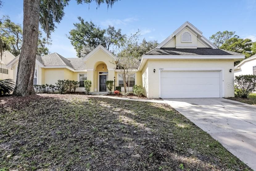 2083 SAWGRASS DRIVE APOPKA, FL 32712